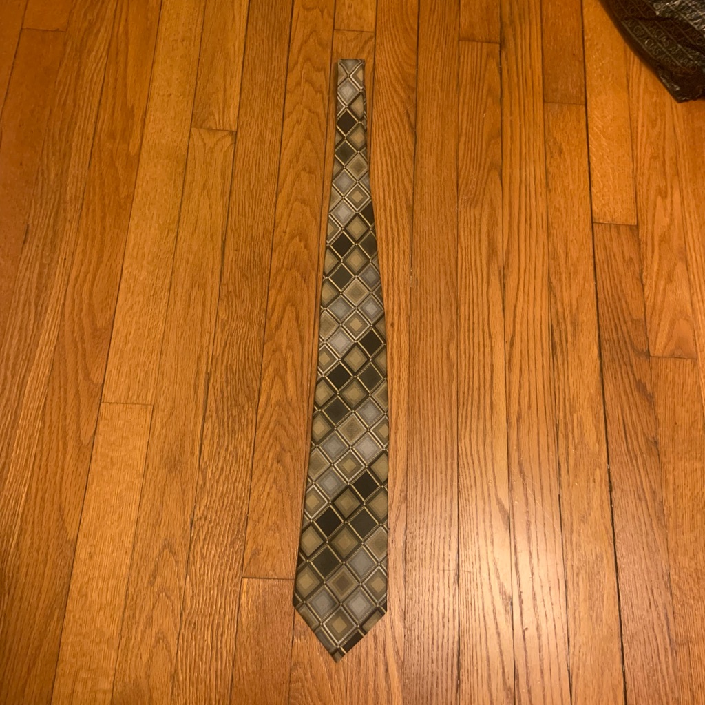 Diamond Pattern Necktie